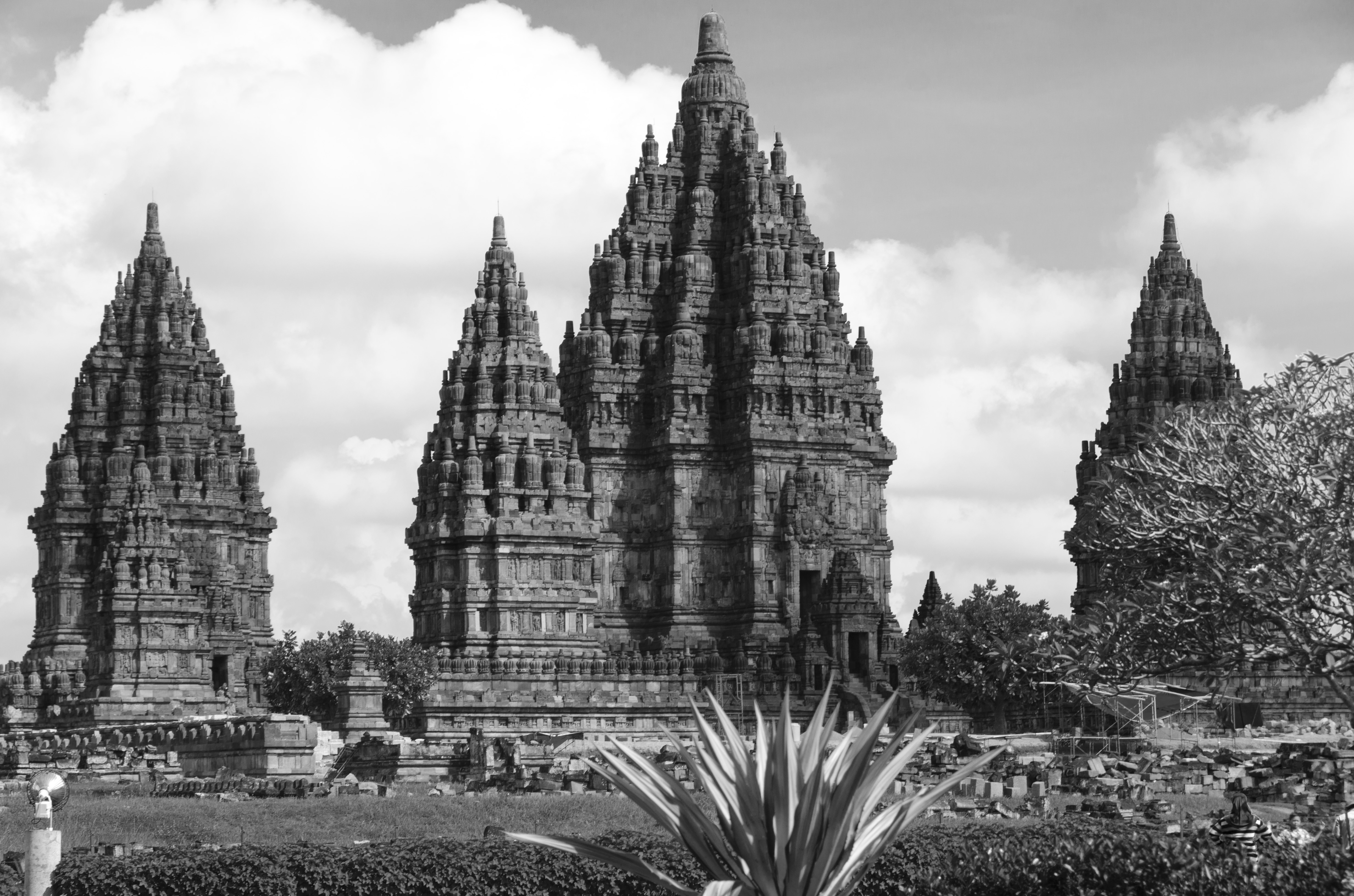  Prambanan  1 sights sounds words